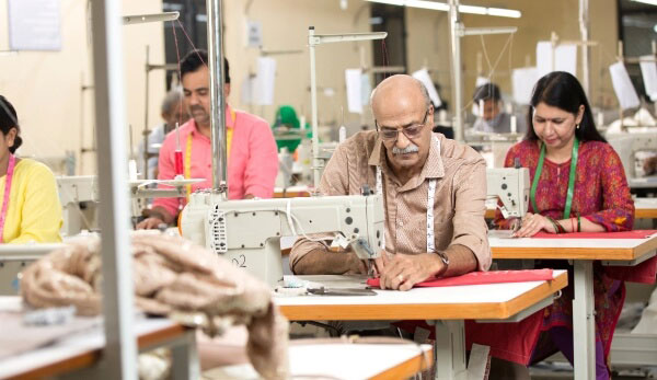 textile manufacturing industry image